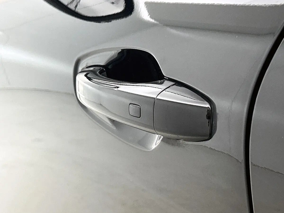 1.3 TCe 140 | Climate control | Camera | Apple Carplay/Android Auto