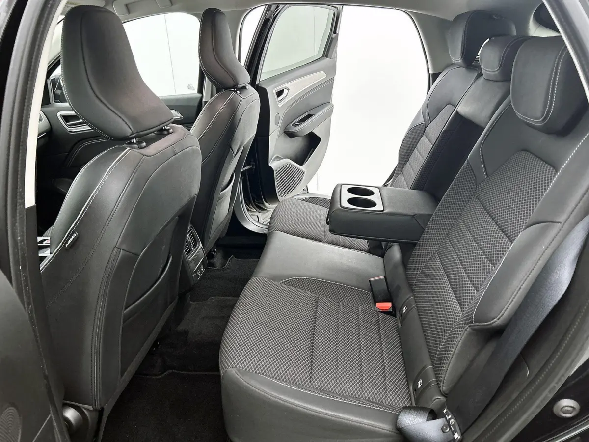 1.3 TCe 140 | Climate control | Camera | Apple Carplay/Android Auto