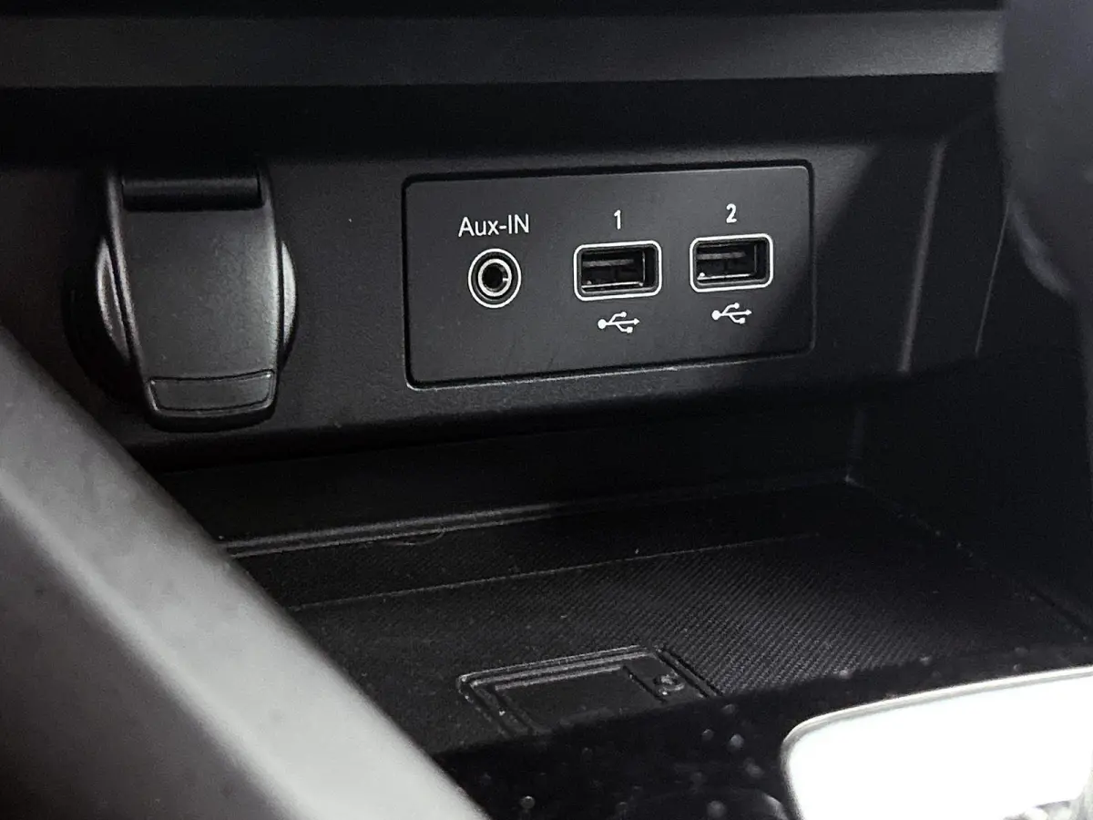 1.3 TCe 140 | Climate control | Camera | Apple Carplay/Android Auto