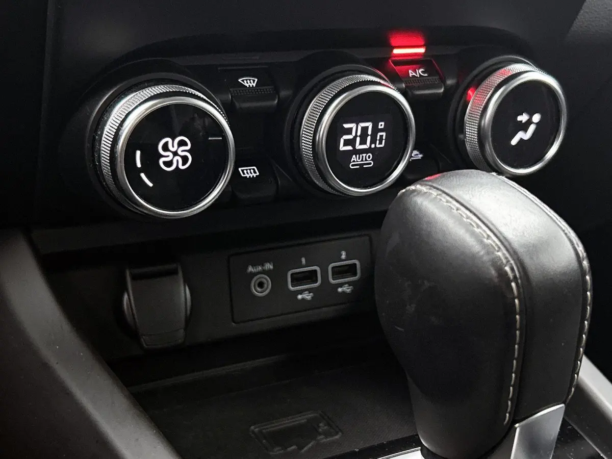 1.3 TCe 140 | Climate control | Camera | Apple Carplay/Android Auto