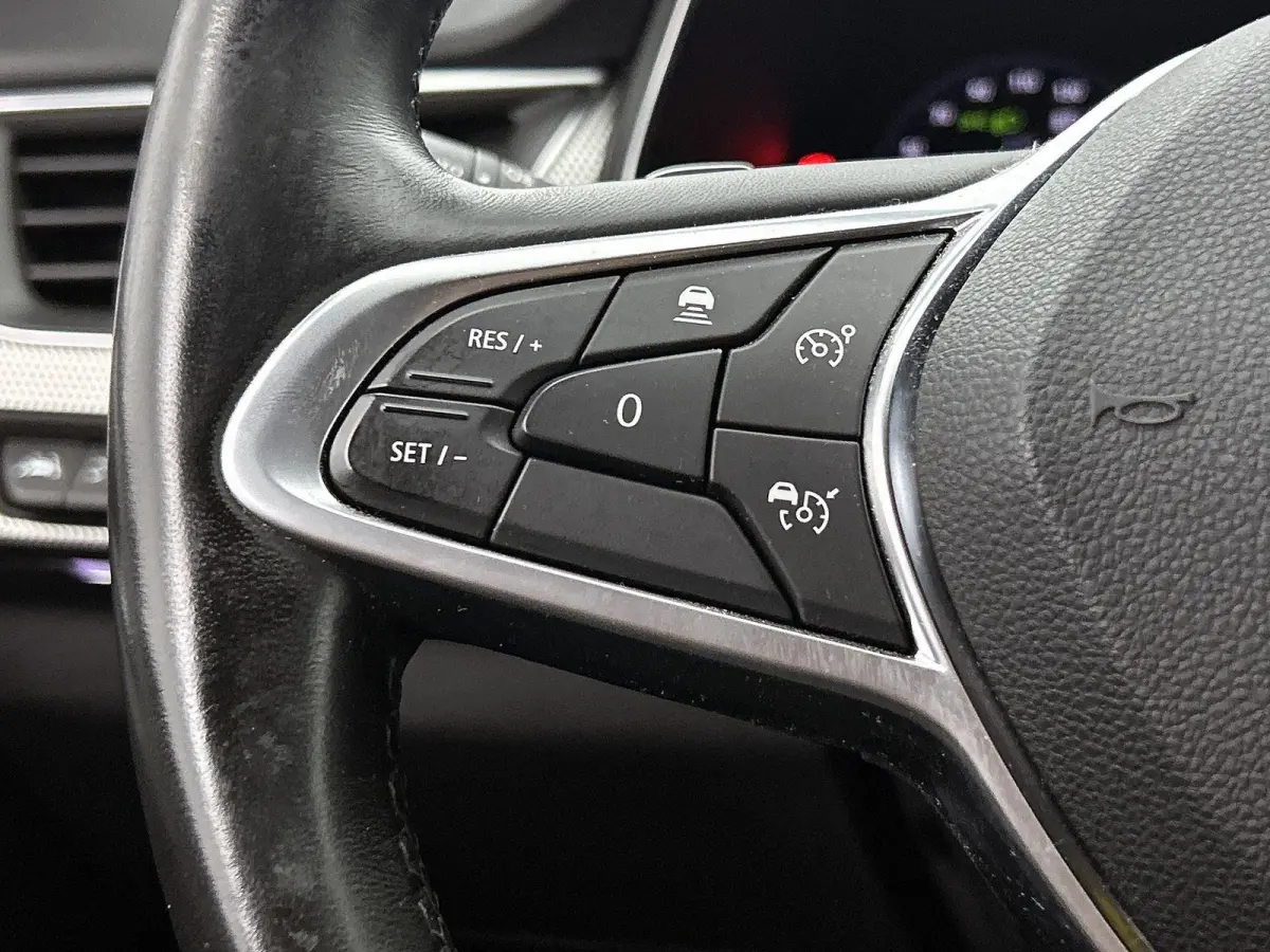 1.3 TCe 140 | Climate control | Camera | Apple Carplay/Android Auto
