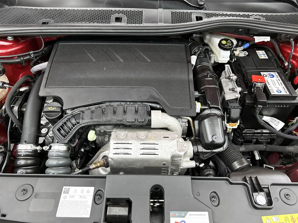 1.2 Turbo Hybrid GS