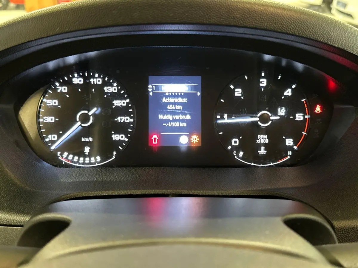 2.2D 180 S&S L3H2 3.5t