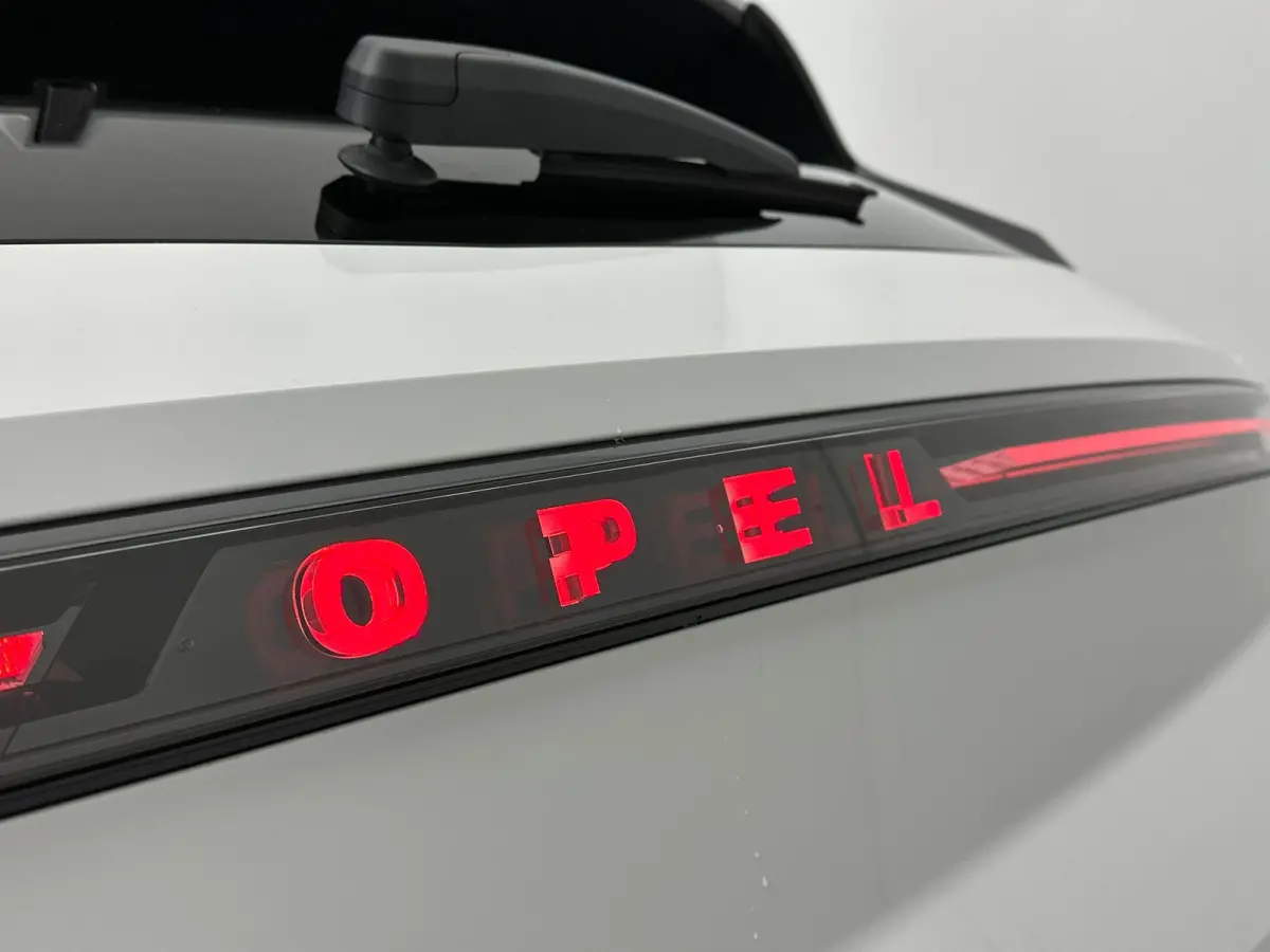 1.2 Turbo Hybrid Business Edition | DEMONSTRATIE MODEL | Camera | Navigatie | Head-Up Display | Pano | Tot 8 jaar Garantie!