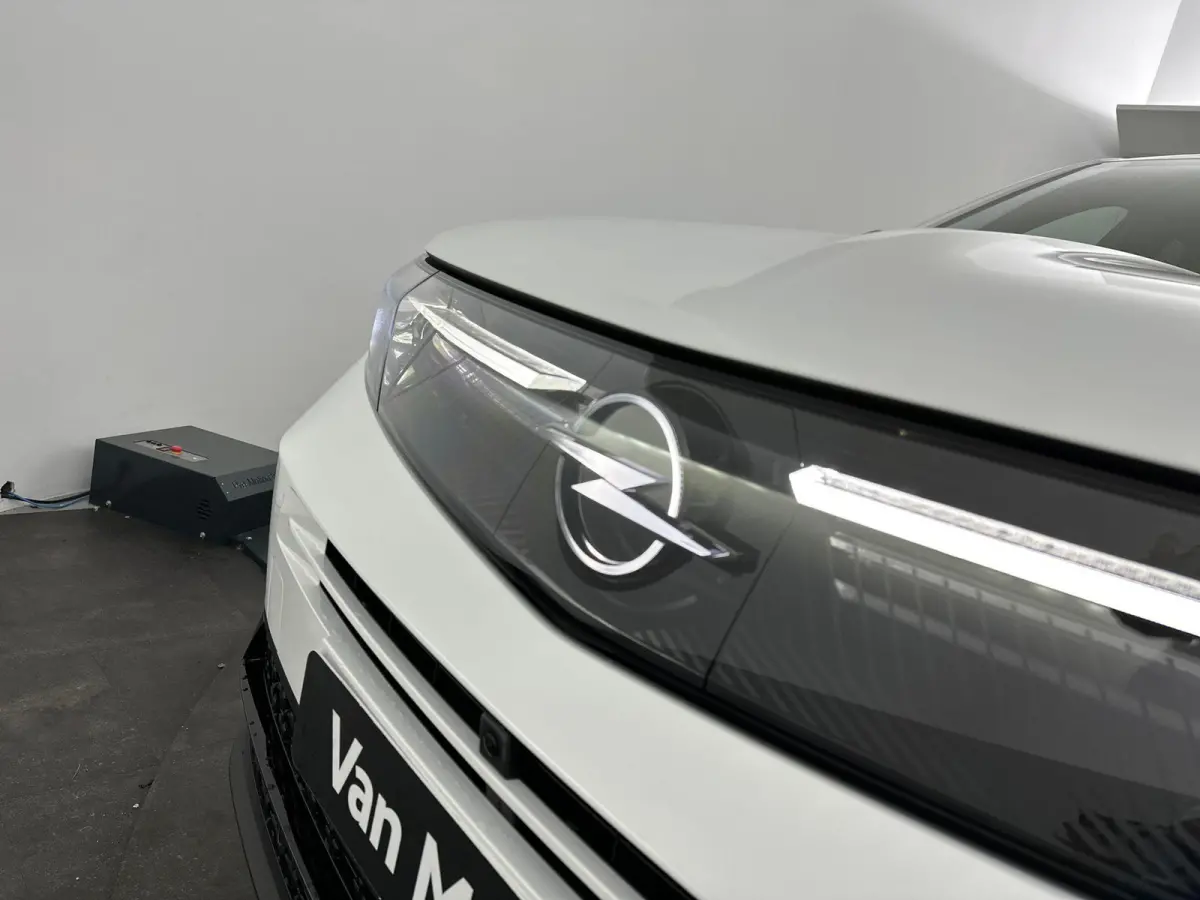 1.2 Turbo Hybrid Business Edition | DEMONSTRATIE MODEL | Camera | Navigatie | Head-Up Display | Pano | Tot 8 jaar Garantie!