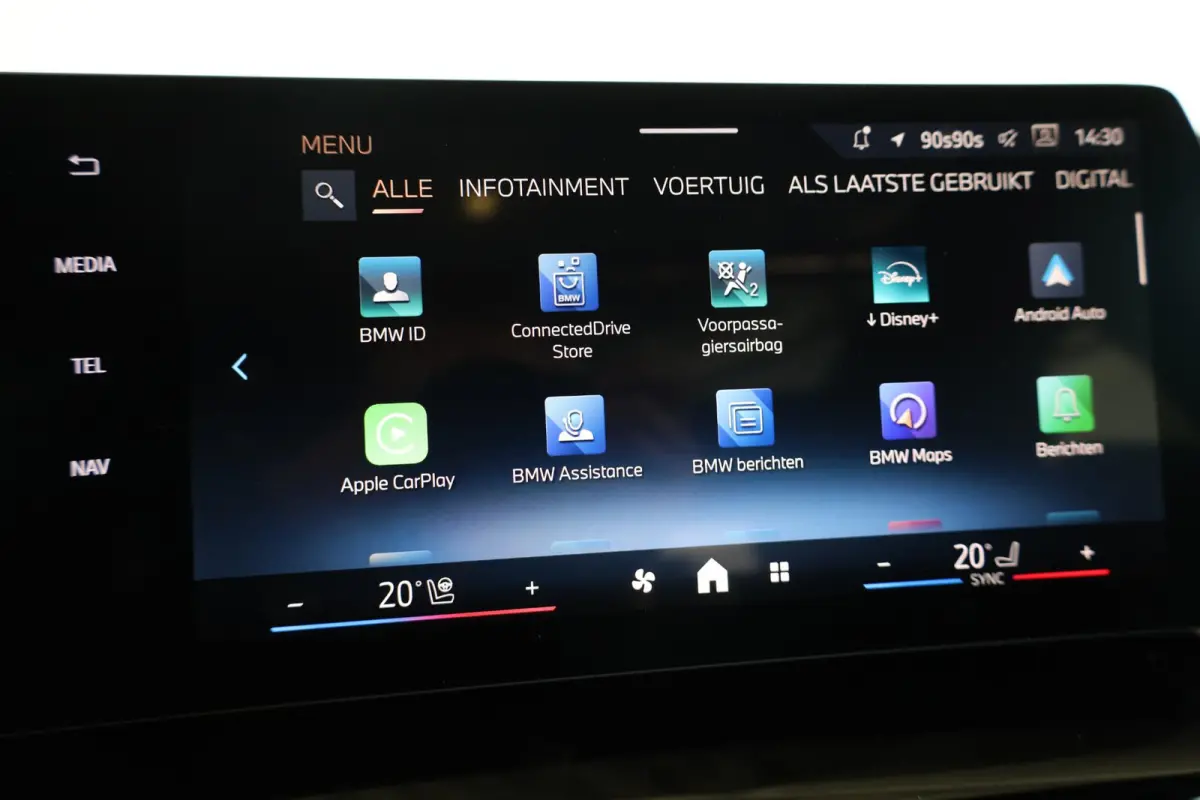 eDrive20 | M Sport Pro | Panoramadak | Driving Assistant Plus | Harman/Kardon | Head-Up Display | Trekhaak
