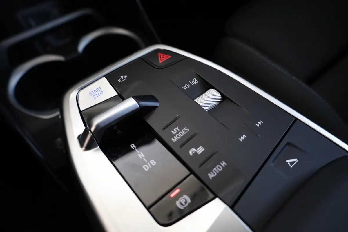 eDrive20 | M Sport Pro | Panoramadak | Driving Assistant Plus | Harman/Kardon | Head-Up Display | Trekhaak