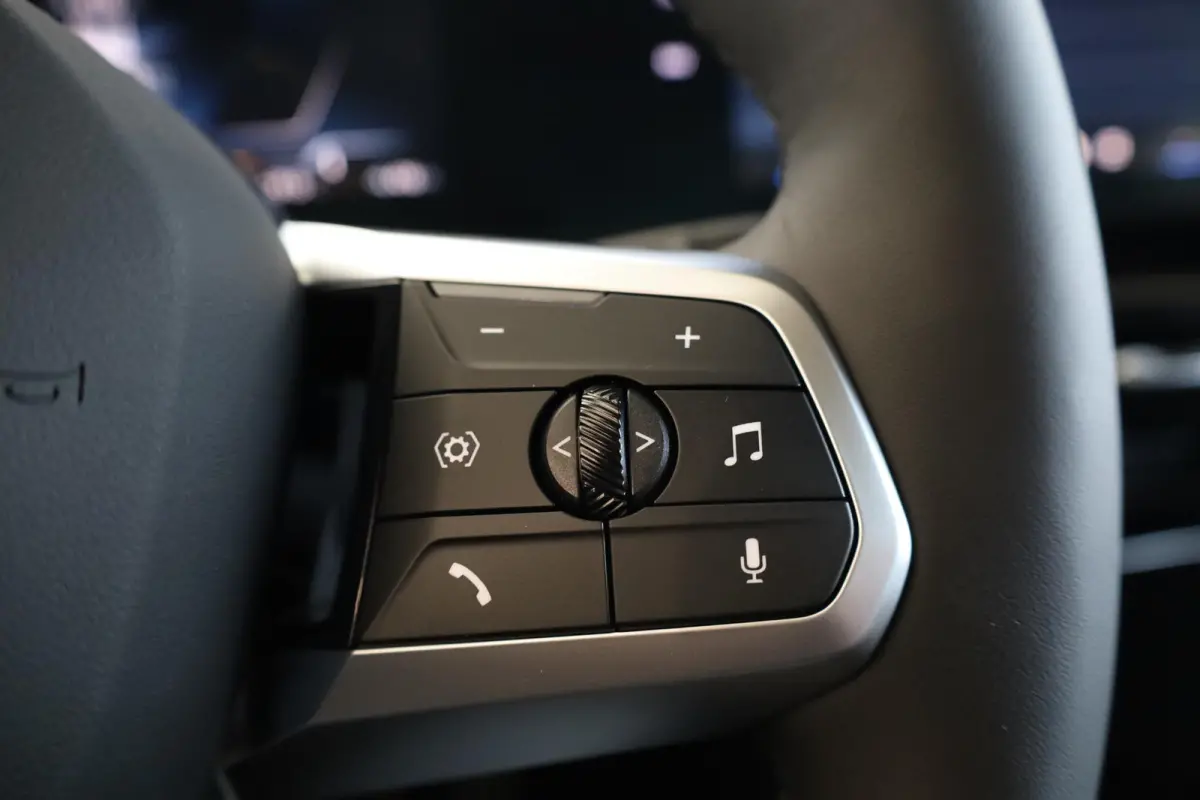 eDrive20 | M Sport Pro | Panoramadak | Driving Assistant Plus | Harman/Kardon | Head-Up Display | Trekhaak