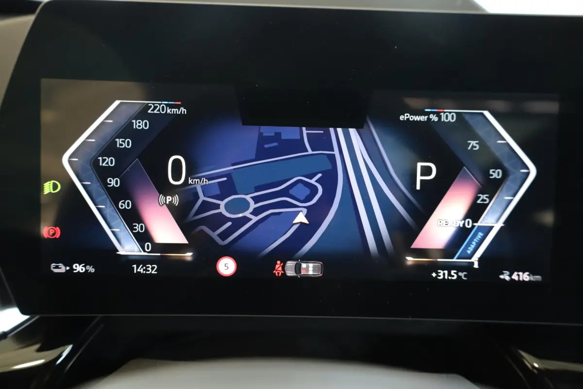 eDrive20 | M Sport Pro | Panoramadak | Driving Assistant Plus | Harman/Kardon | Head-Up Display | Trekhaak