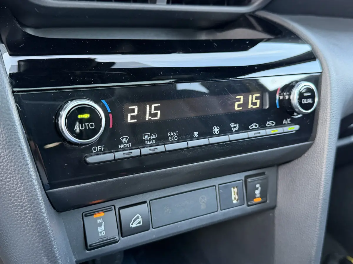 1.5 Hybrid AWD Launch Edition | Pano dak | Vol leer | Head-up | JBL | 10 jr GARANTIE | Rijklaar!!!