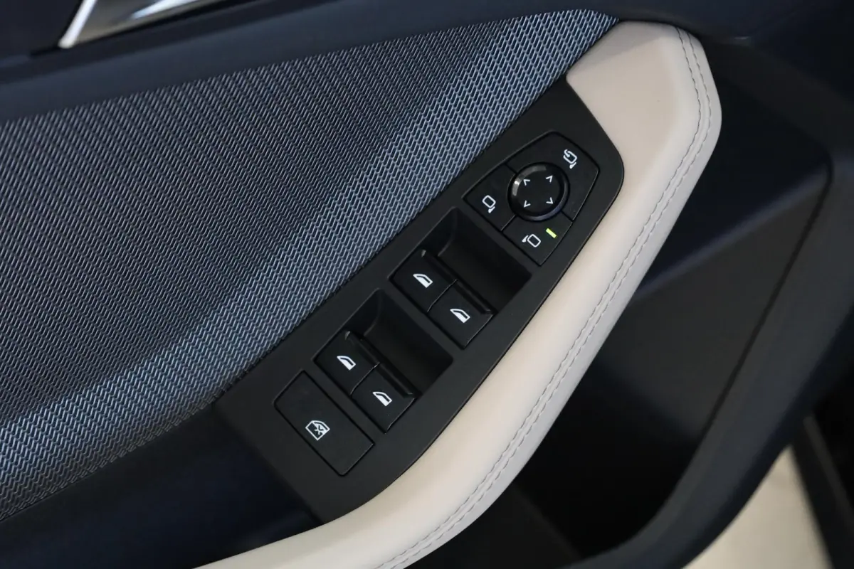 120 | M Sport Pro | Panoramadak | Driving Assistant Plus | Harman/Kardon | Head-Up Display