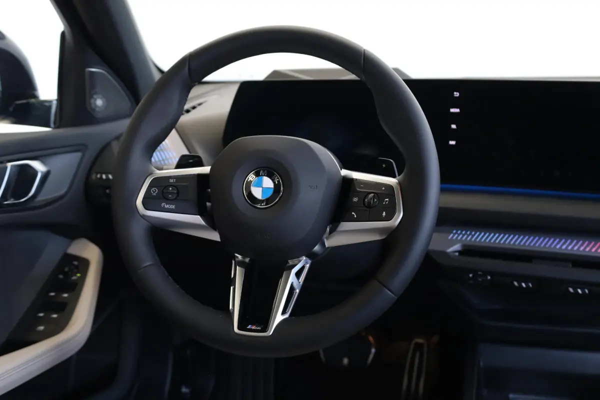 120 | M Sport Pro | Panoramadak | Driving Assistant Plus | Harman/Kardon | Head-Up Display