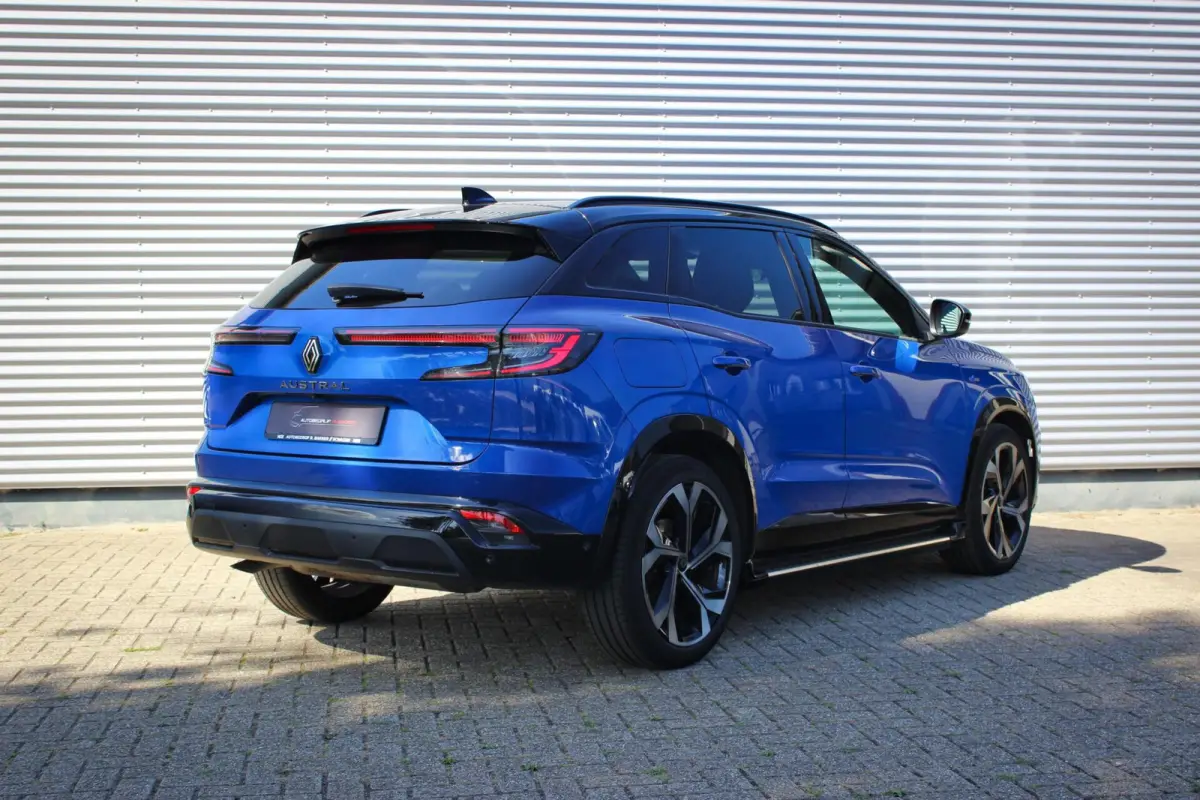 1.3 Mild Hybrid 160 Esprit Alpine // 1e eigenaar, dealeronderhouden | Camera | Massage | Stoelverwarming | 1800KG trekgewicht | CarPlay & Android Auto