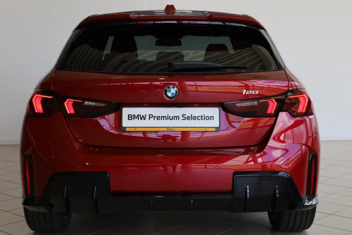 120 | M Sport Pro | Panoramadak |  Driving Assistant Plus | Harman/Kardon | Head-Up Display | Comfort Access