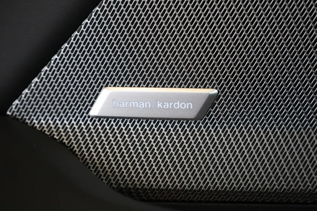 120 | M Sport Pro | Panoramadak |  Driving Assistant Plus | Harman/Kardon | Head-Up Display | Comfort Access