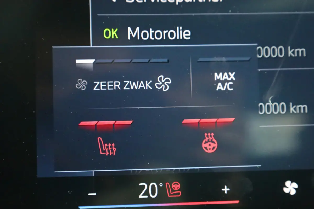 120 | M Sport Pro | Panoramadak | Driving Assistant Plus | Harman/Kardon | Head-Up Display