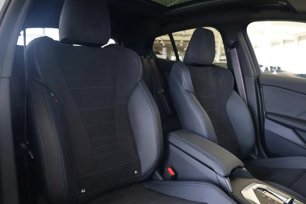 120 | M Sport Pro | Panoramadak | Driving Assistant Plus | Harman/Kardon | Head-Up Display