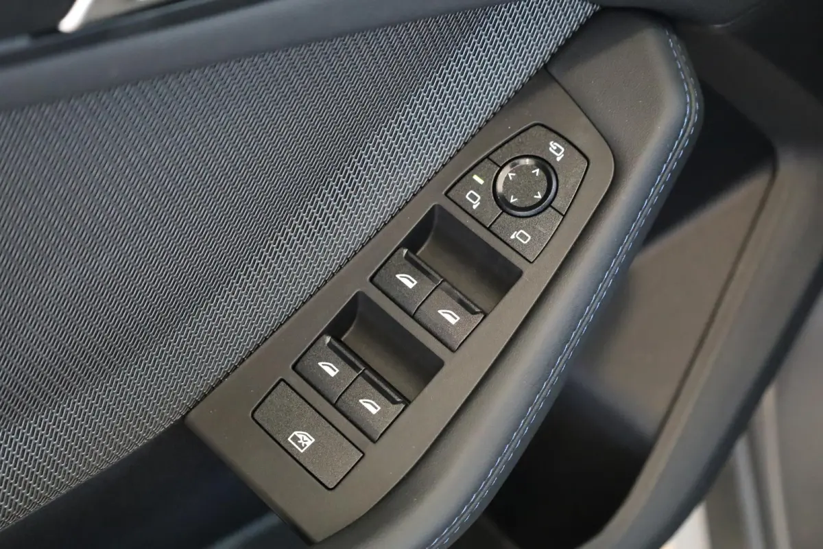 120 | M Sport Pro | Panoramadak | Driving Assistant Plus | Harman/Kardon | Head-Up Display