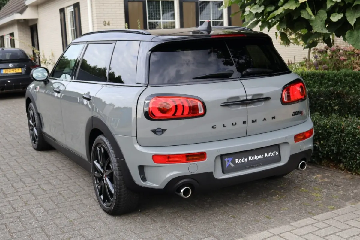 2.0 Cooper S Pepper (192pk) HUD/18inch/Keyless/LED/ACC/Sfeerverlichting