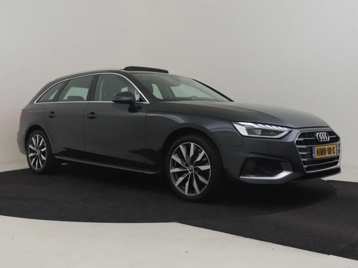 35 TFSI S Edition 150Pk DSG/AUTO |  | Elekt Glazen pano-dak | Achteruitrijcamera | Dodehoek detectie | Elekt achterklep | Parkeersensoren |  Stoelverwarming | Cruise control | App connect | 