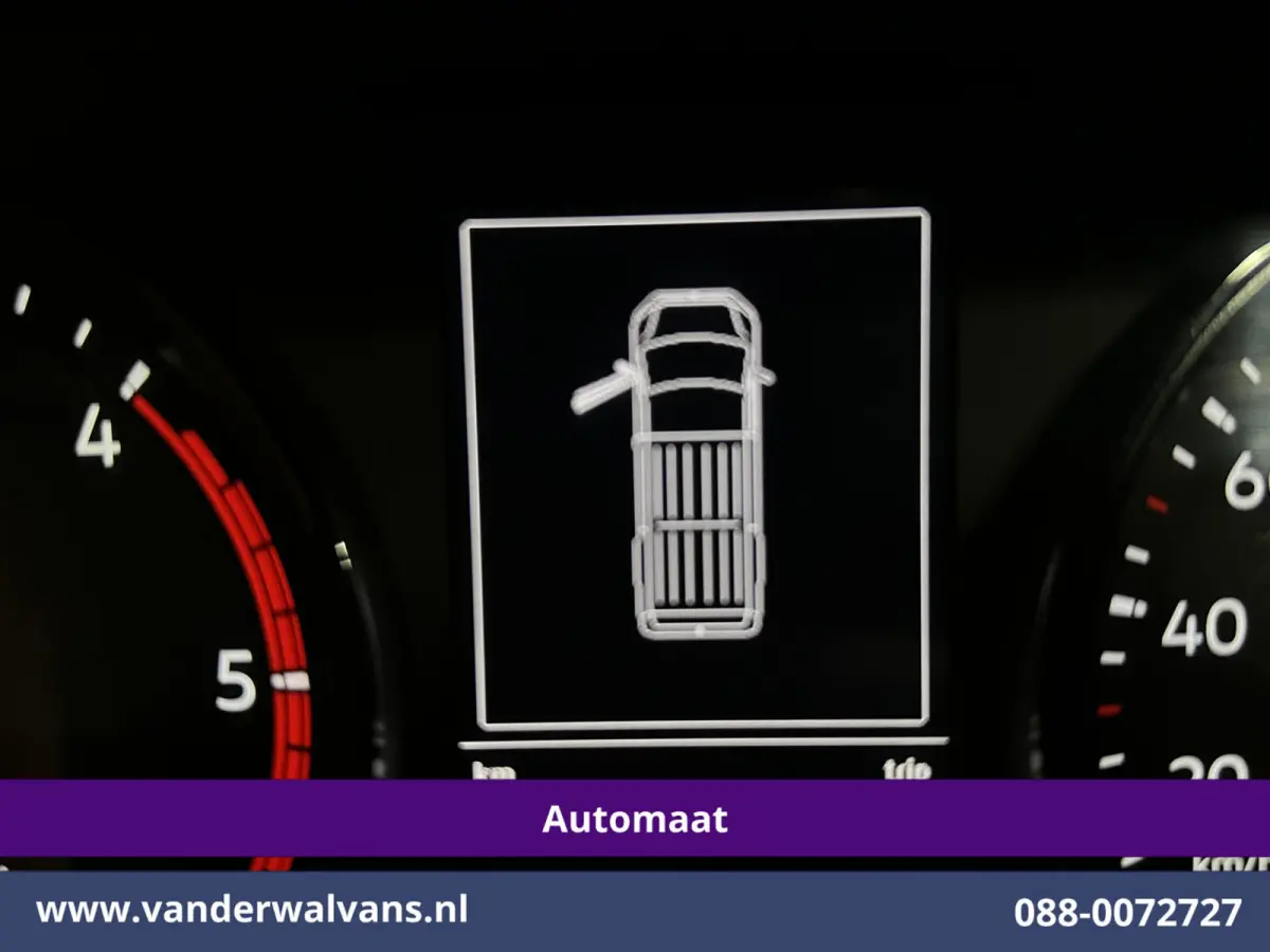 2.0 TDI 141pk Automaat L3H2 L2H1 Euro6 Airco | Camera | Apple Carplay | 3000kg Trekhaak | Cruisecontrol Android Auto, Stoelverwarming, Parkeersensoren, Bijrijdersbank