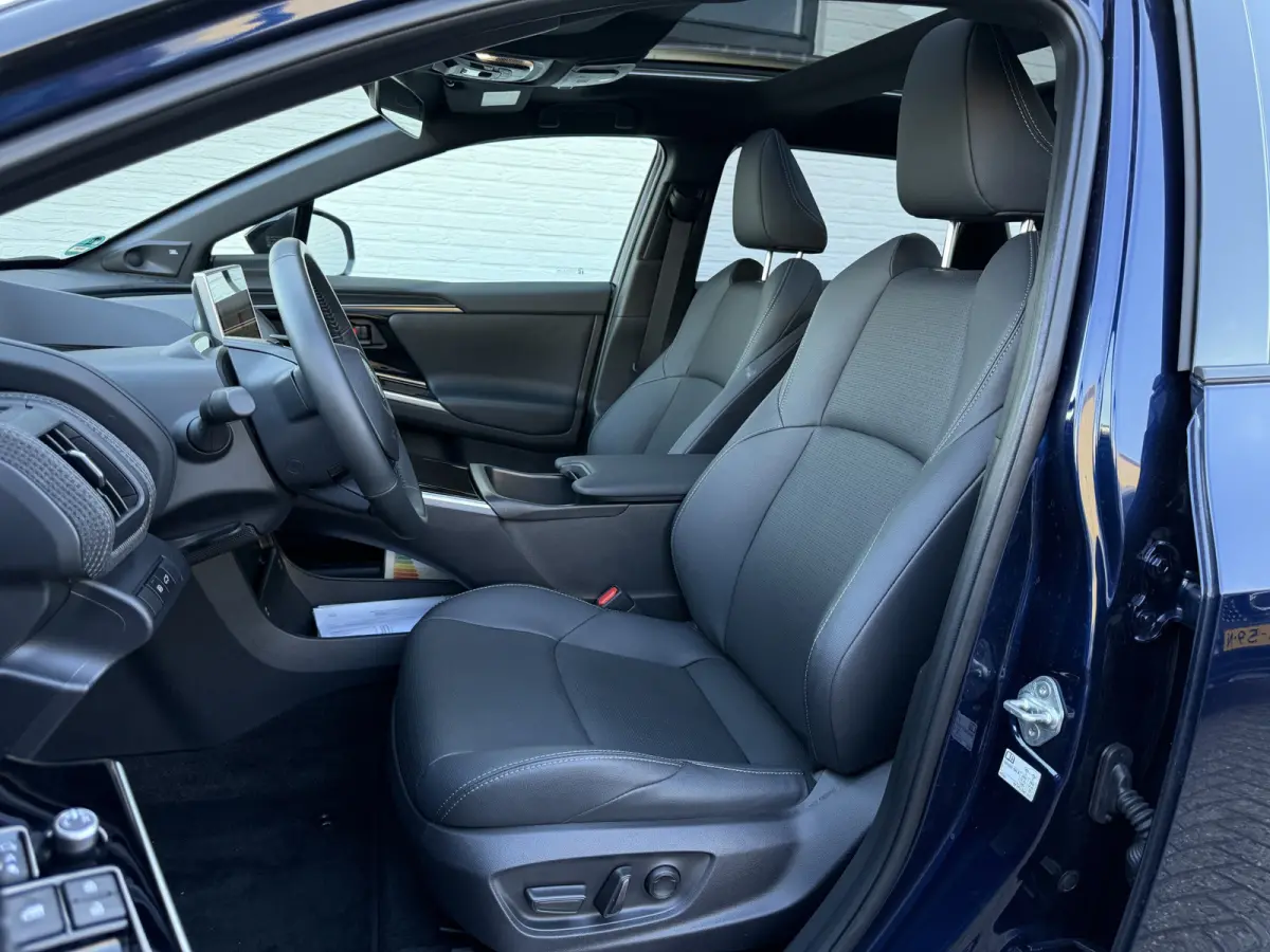 Premium 71 kWh | Pano | ACC | JBL | Leder | 20 inch