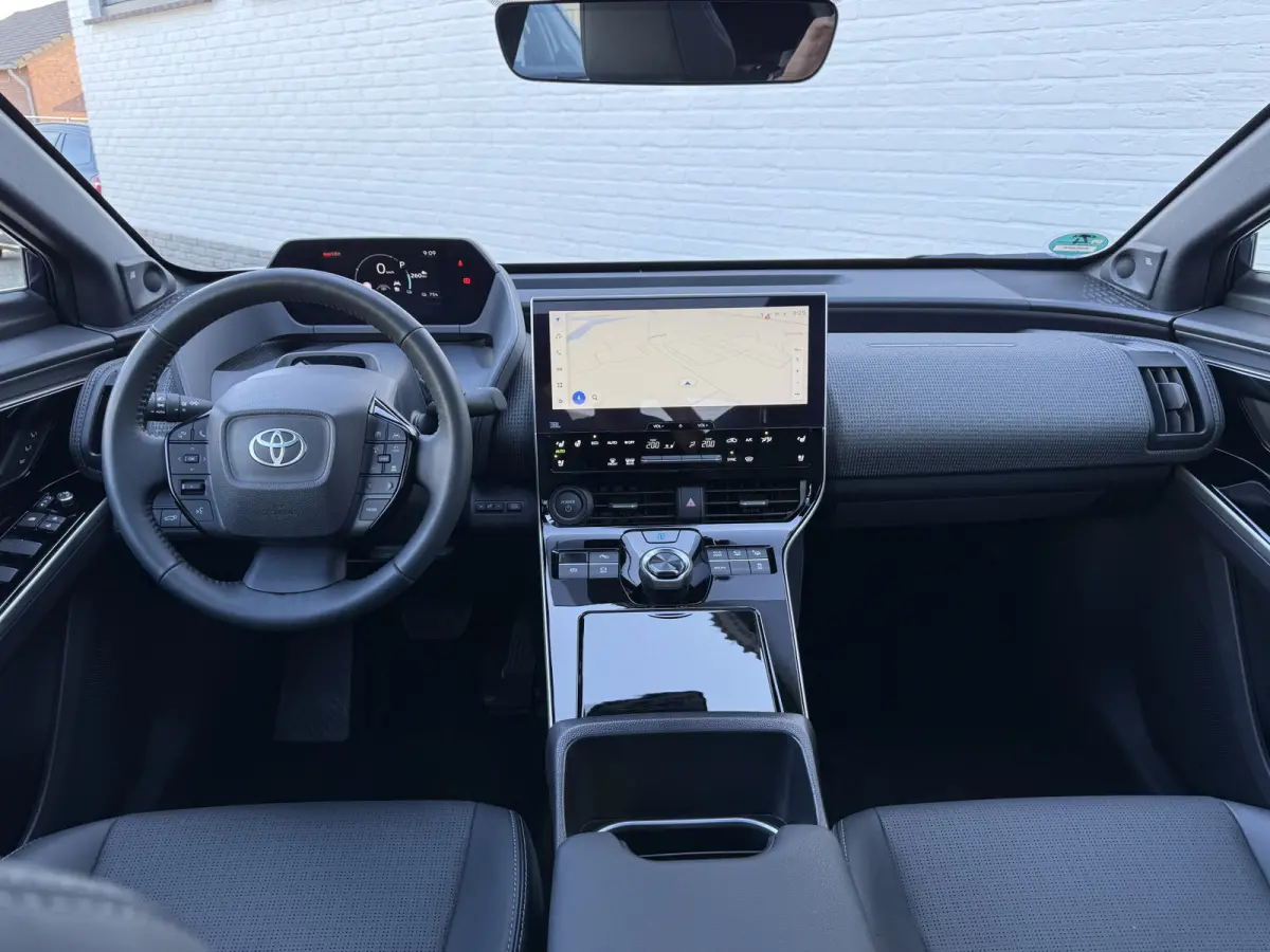 Premium 71 kWh | Pano | ACC | JBL | Leder | 20 inch