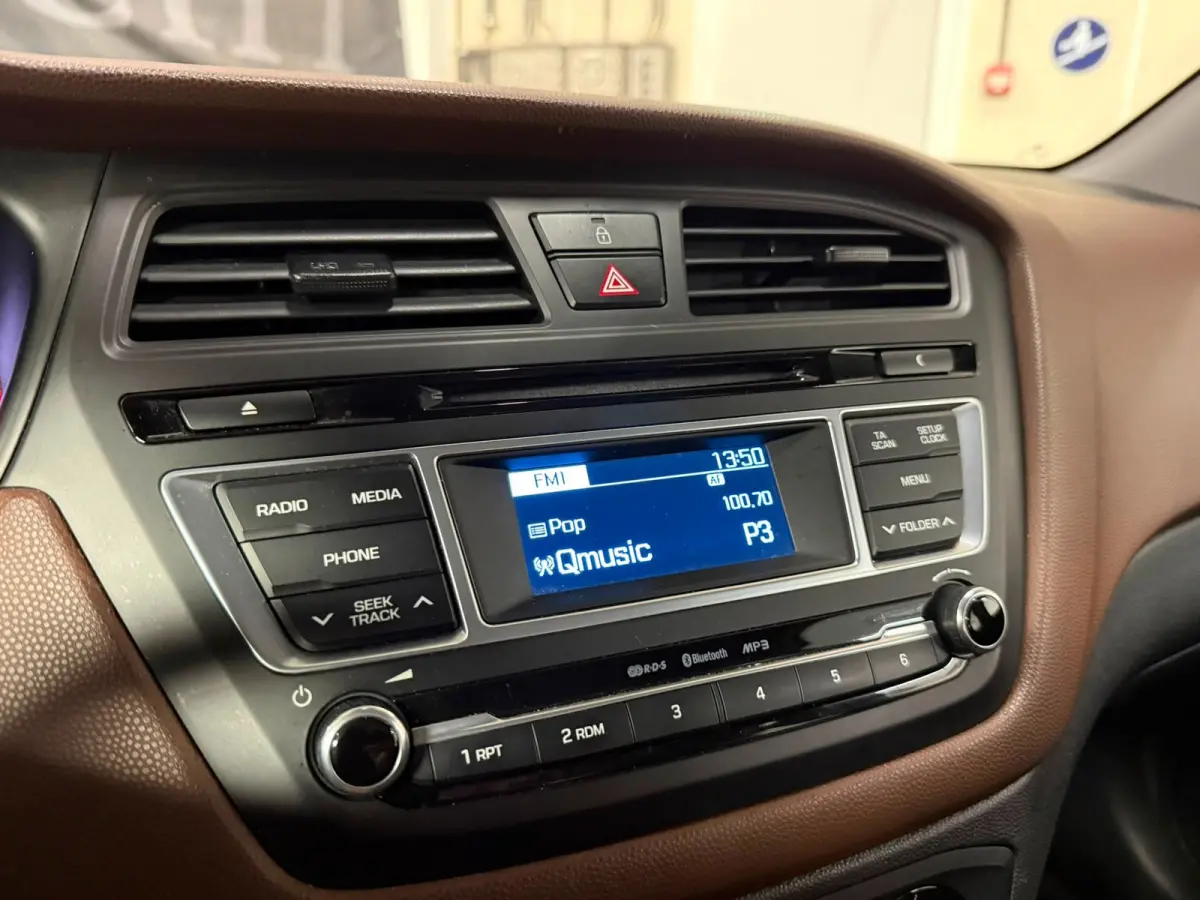 1.0 T-GDI i- Motion Navi Pdc Airco Cruise