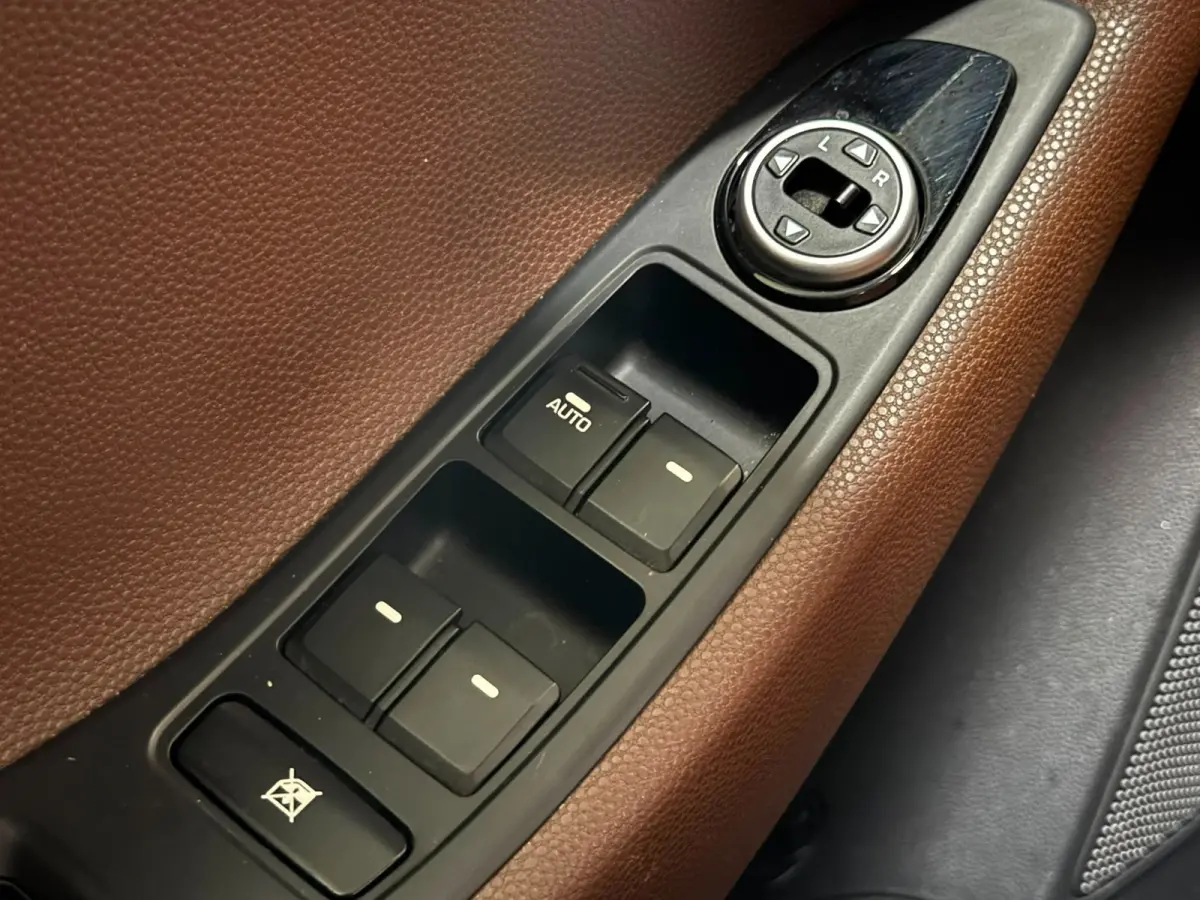 1.0 T-GDI i- Motion Navi Pdc Airco Cruise