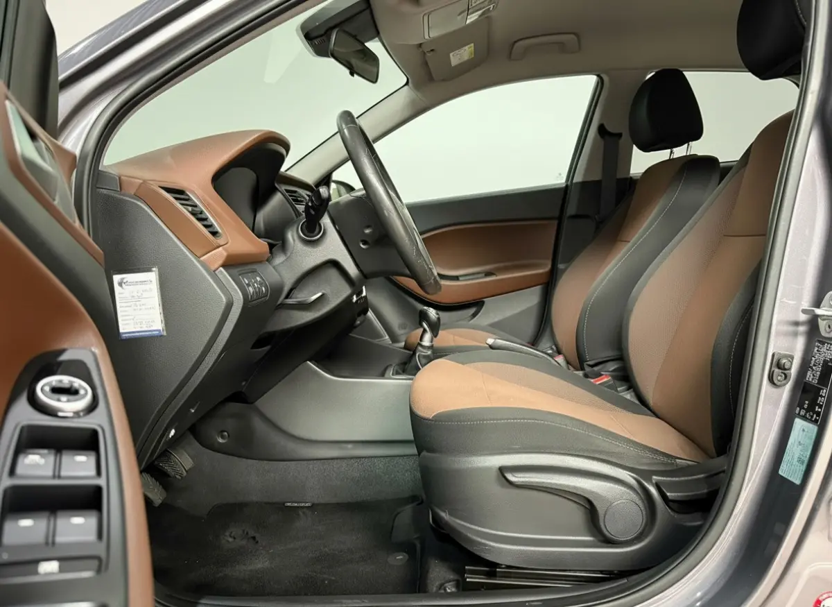1.0 T-GDI i- Motion Navi Pdc Airco Cruise