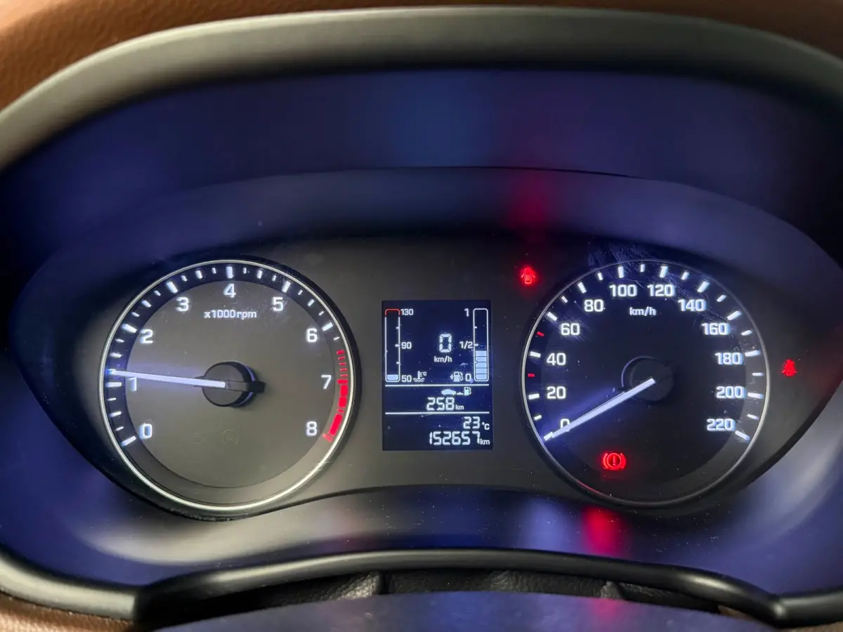 1.0 T-GDI i- Motion Navi Pdc Airco Cruise