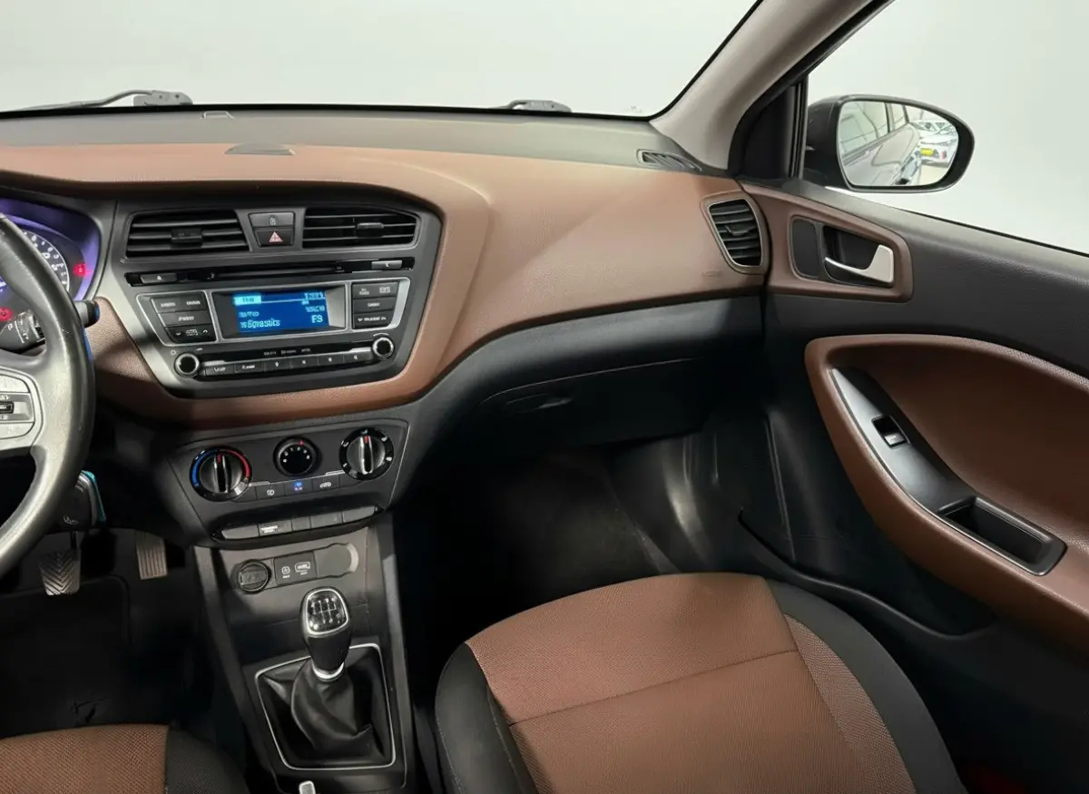 1.0 T-GDI i- Motion Navi Pdc Airco Cruise
