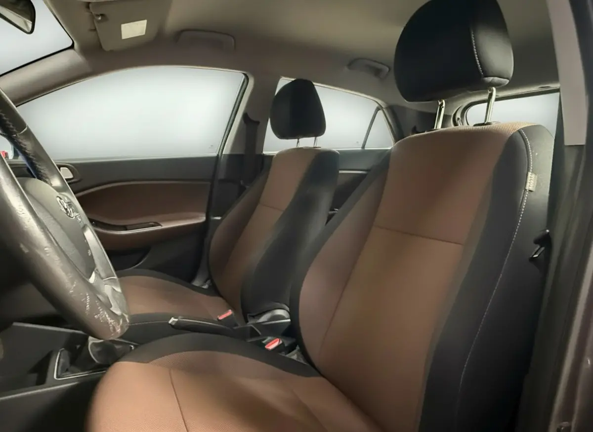 1.0 T-GDI i- Motion Navi Pdc Airco Cruise