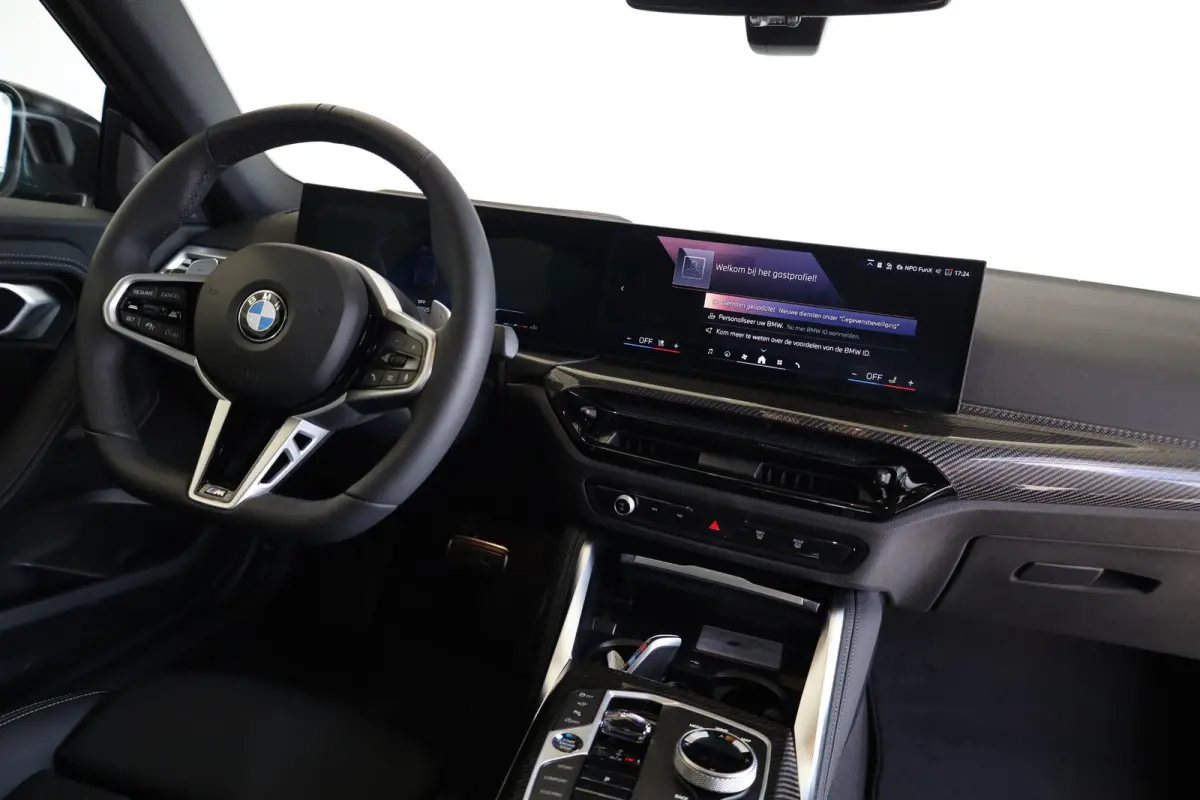 220i | M Sport Pro | Glazen Schuif-/ Kanteldak | Driving Assistant | Elektr. Verstelbare Stoelen