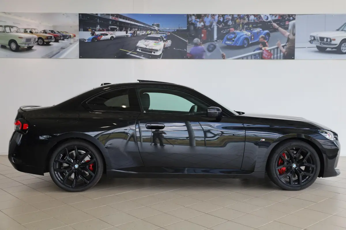 220i | M Sport Pro | Glazen Schuif-/ Kanteldak | Driving Assistant | Elektr. Verstelbare Stoelen