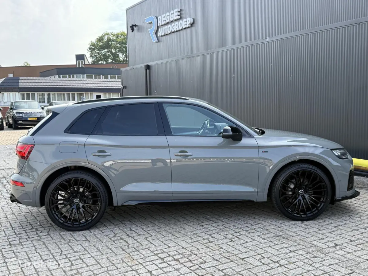 55 TFSI e S edition SQ5 uitvoering | NARDO GRIJS