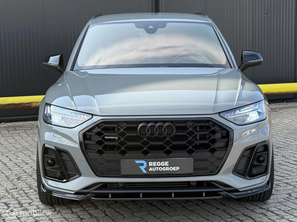 55 TFSI e S edition SQ5 uitvoering | NARDO GRIJS
