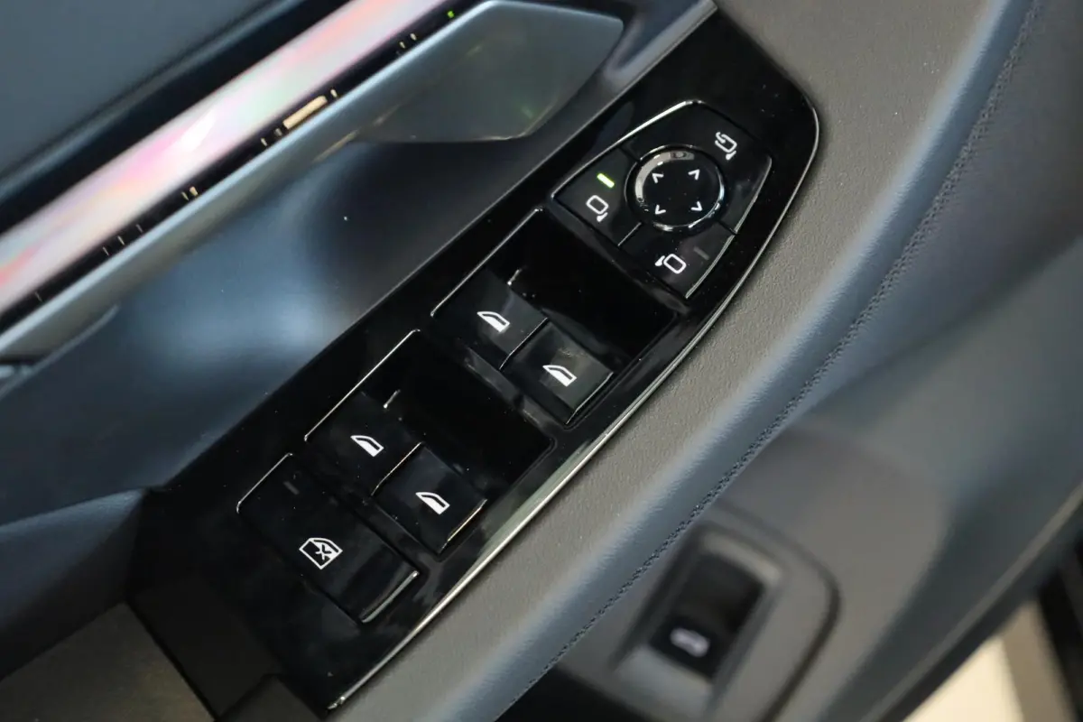 eDrive40 | M Sport Pro | Panoramadak | Driving Assistant | Comfort Access | Trekhaak