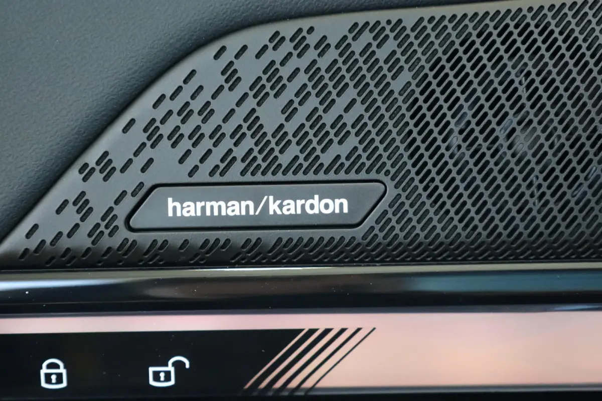 eDrive40 | M Sport Pro | Panoramadak | Driving Assistant | Comfort Access | Trekhaak