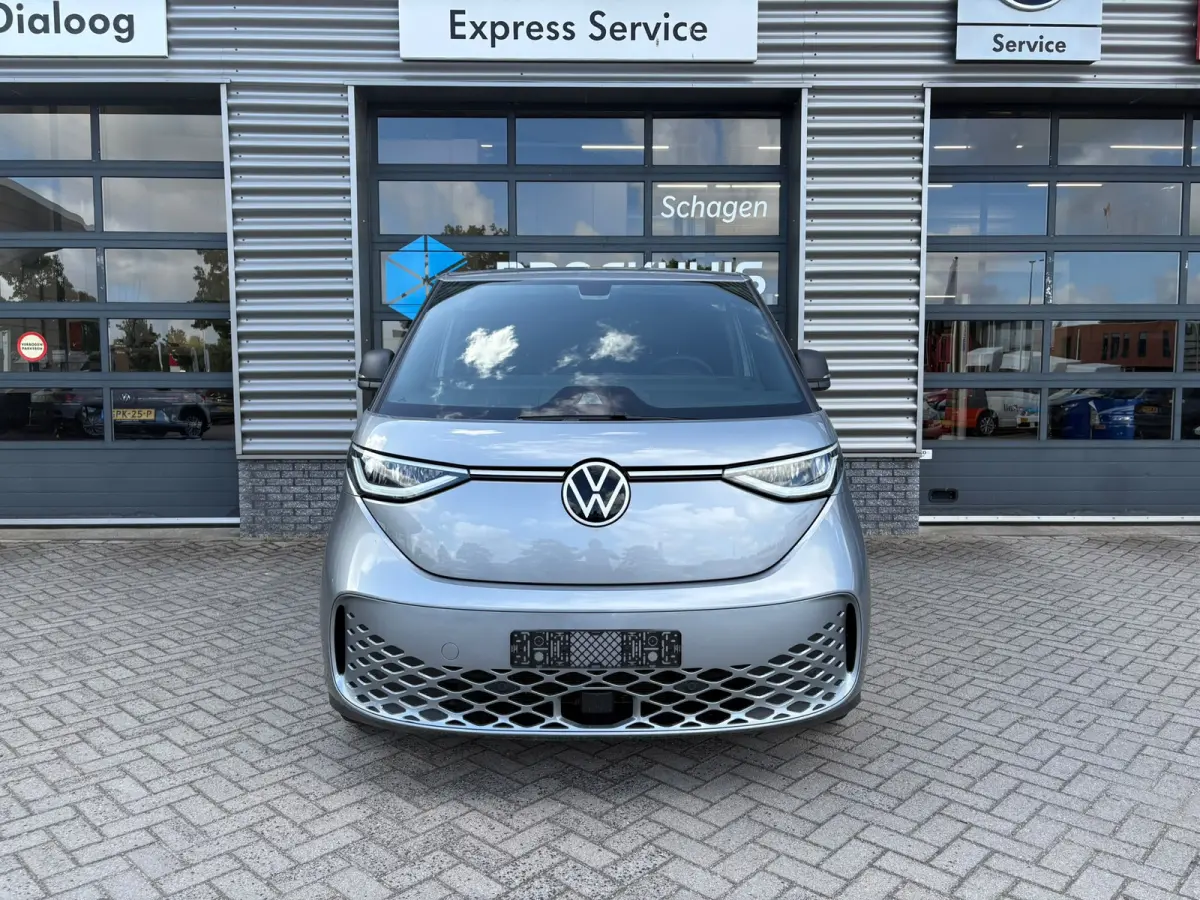 77 KWH 204 pk | Cruise control | Apple Carplay | Stoelverwarming |
