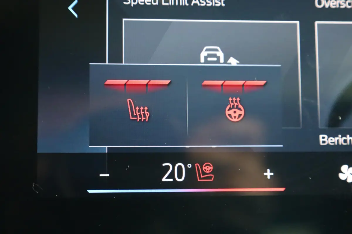 eDrive20 | M Sport Pro | Panoramadak | Harman/Kardon | Elektr. Verstelbare Stoelen | Driving Assistant Plus | Trekhaak