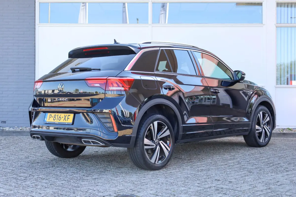 1.0 TSI 110pk R-Line | Achteruitrijcamera | Cruise Control Adaptief | Apple Carplay/Android Auto