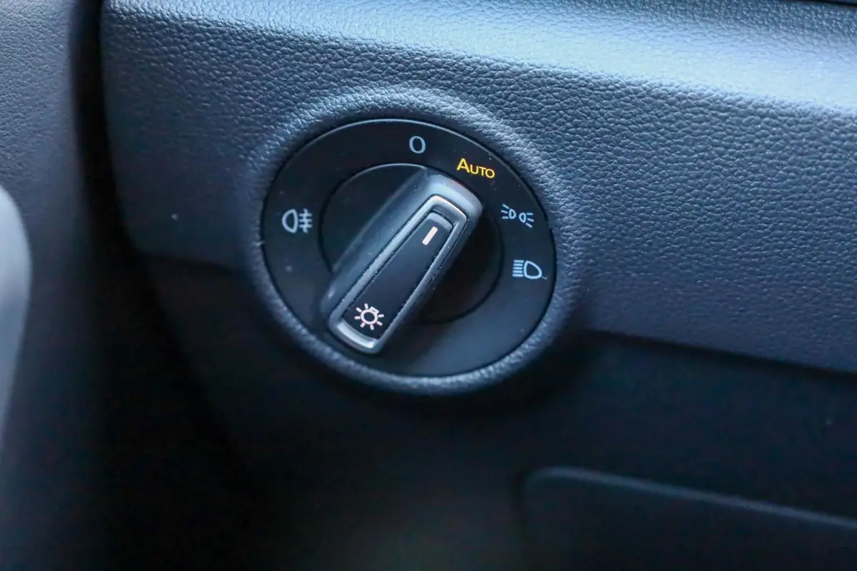1.0 TSI 110pk R-Line | Achteruitrijcamera | Cruise Control Adaptief | Apple Carplay/Android Auto