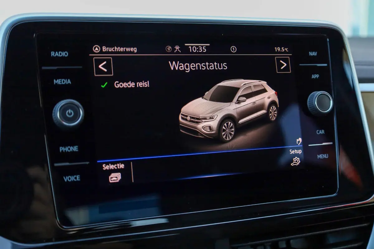 1.0 TSI 110pk R-Line | Achteruitrijcamera | Cruise Control Adaptief | Apple Carplay/Android Auto