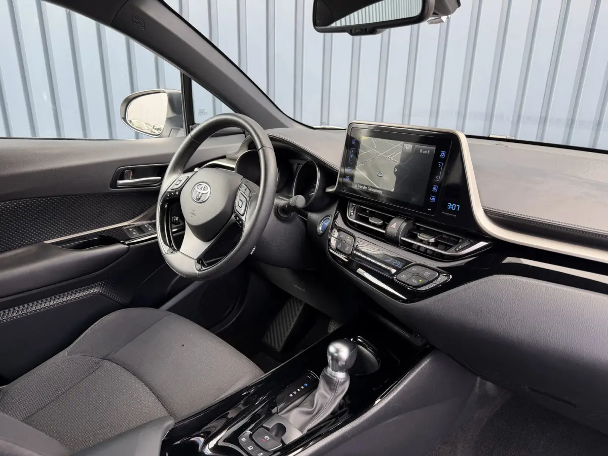 1.8 Hybrid Bi-Tone | Dealer onderhouden | Afnm. TREKHAAK | Rijklaar!!