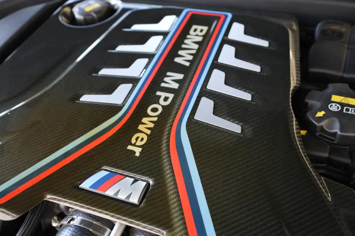 M5 Competition | M Drivers Package | M Carbon Keramische Remmen | Bowers & Wilkins High End Sound System | Driving Assistant Plus |