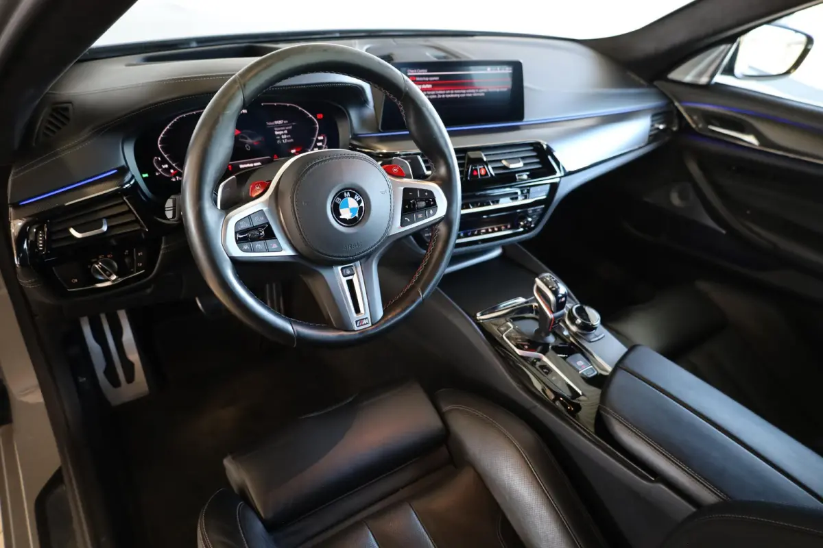 M5 Competition | M Drivers Package | M Carbon Keramische Remmen | Bowers & Wilkins High End Sound System | Driving Assistant Plus |