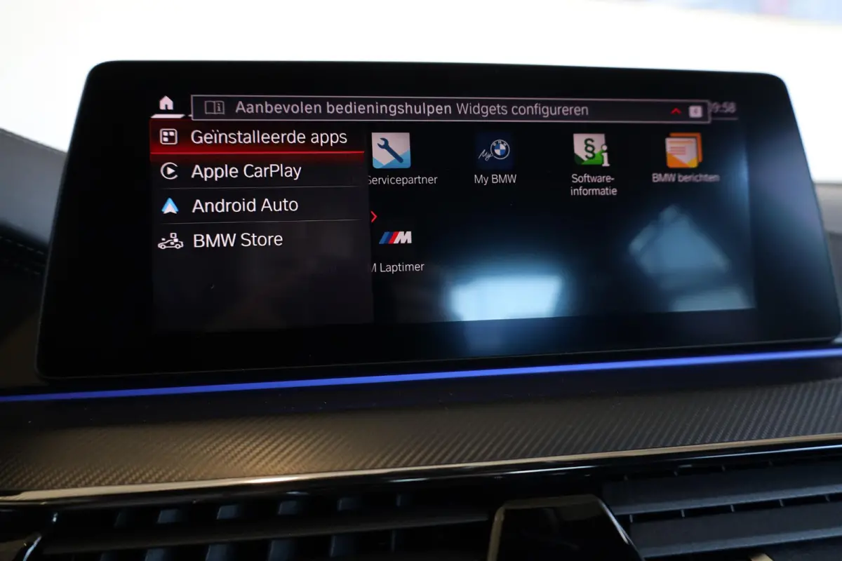 M5 Competition | M Drivers Package | M Carbon Keramische Remmen | Bowers & Wilkins High End Sound System | Driving Assistant Plus |