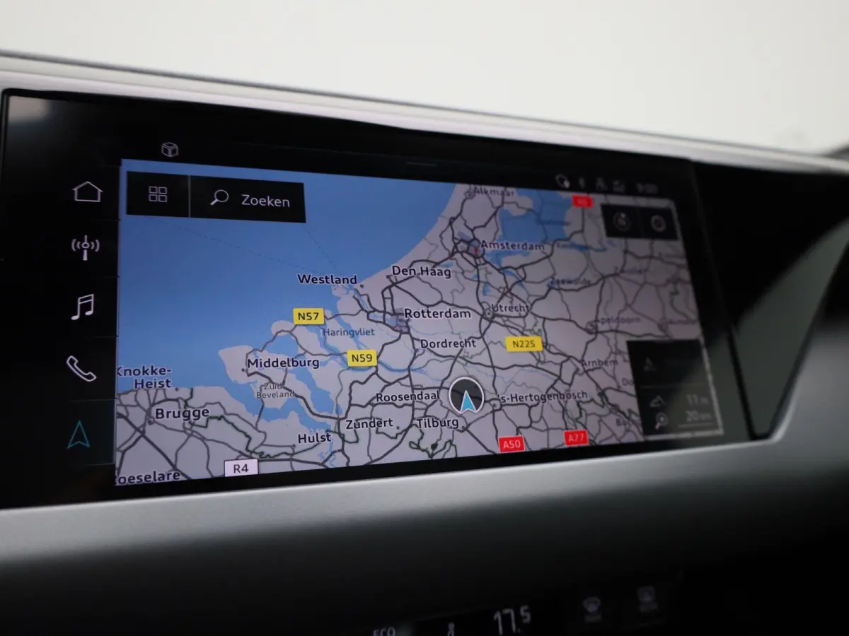 93 kWh 476 PK | Navigatie | Camera | Bang & Olufsen Premium | Dodehoek detectie | Cruise control | Stoelverwarming | 20' Lichtmetalen velgen |