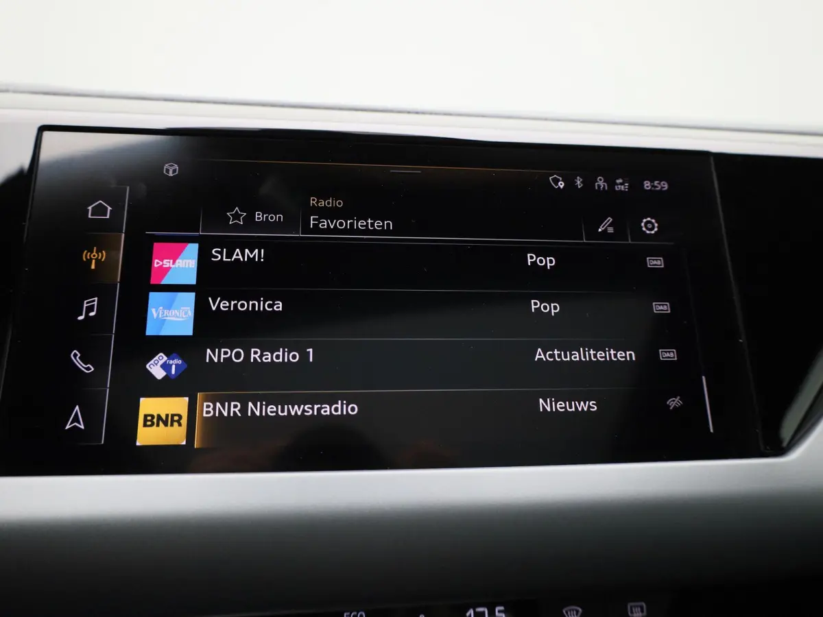 93 kWh 476 PK | Navigatie | Camera | Bang & Olufsen Premium | Dodehoek detectie | Cruise control | Stoelverwarming | 20' Lichtmetalen velgen |